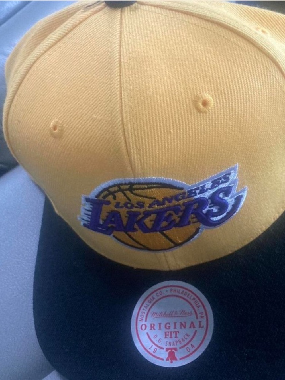 LA Lakers Yellow & Black Snapback Hat M&N